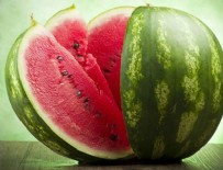 İran karpuzunun çeyrek dilimi 15 lira