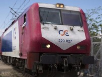 TREN KAZASı - Yunanistan'da tren kazası