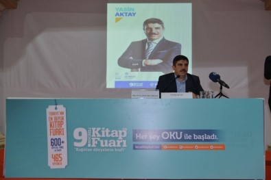 AK Parti Genel Başkan Yardımcısı Aktay, Kitap Fuarı'nda