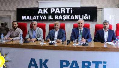 'AK Parti'nin İçine Nifak Sokmak İçin…'