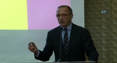 Dursun Özbek'e Sert Eleştiriler