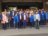 YILDIZ FUTBOLCU - Mahalle Ligi'nin Şampiyonları İngiltere'de