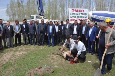 Patnos'ta İş Adamları Tarafından Cami Ve Taziye Evi Temeli Atıldı