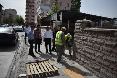 Seydişehir'de Hükümet Konağı Bahçesi Ve Çevresi Düzenleniyor