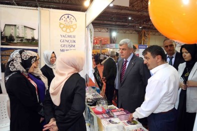 Başkan Karaosmanoğlu Açıklaması 'Kocaeli Kitap Fuarının Yüreği Çok Geniş''