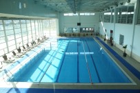 RAUF DENKTAŞ - Gölbaşı'nda Yüzme Bilmeyen Kalmayacak