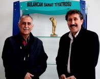 HAKAN ALKAN - 18. Mürsel Gülmez Tiyatro Günleri Bulancak'ta Başladı
