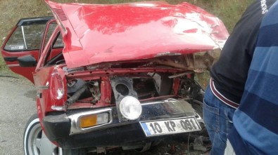 Balıkesir'de Trafik Kazası Açıklaması 3 Yaralı
