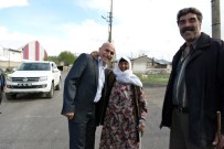 ALİ KORKUT - Biri Asfalta Teşekkür Etti, Diğeri Evinin Önüne Asfalt İstedi