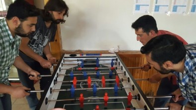 Pazarlar'da Masa Futbolu Turnuvası