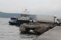 KIREÇBURNU - Sarıyer'de Tekneye Kaçak Sigara Operasyonu