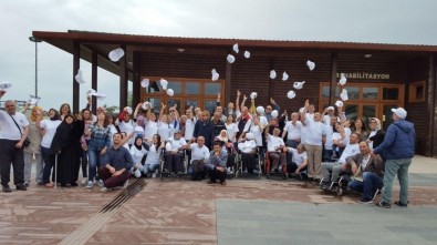 Türkiye'nin İlk Ve Tek 'MS Hasta Kampı'nda Yüzler Gülüyor