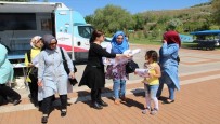 SAĞLIKSIZ BESLENME - Aksaray'da Dünya Hipertansiyon Günü'nde Vatandaşlar Bilinçlendiriliyor