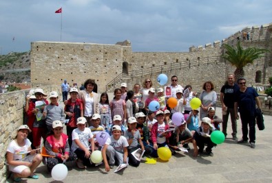 Çeşme'de Müzeler Çocuklara Açıldı
