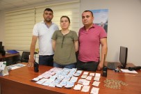 DUYGU SÖMÜRÜSÜ - Dilencinin Üzerinden 3 Bin 390 Lira Para Çıktı