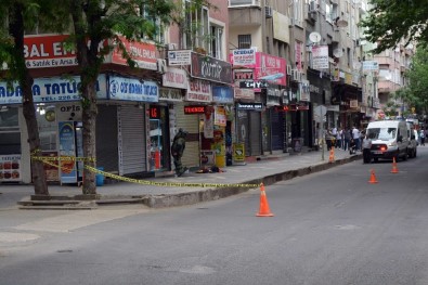 Diyarbakır'da Şüpheli Çanta Paniğe Oldu