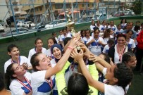 EĞİTİM KAMPÜSÜ - 19 Mayıs'ta Kupa Sevinci Yaşadılar