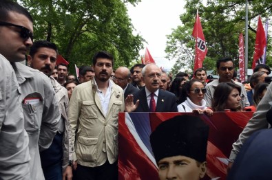 CHP'den Anıtkabir'e 19 Mayıs Yürüyüşü