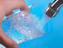 YÜKSEK ATEŞ - Çin'de 381 öğrenci sudan zehirlendi