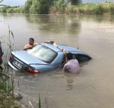DALAMA - Tansiyonu Düşen Sürücü Nehre Uçtu