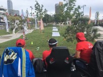 BENZERLIK - Türk Dronerlardan 19 Mayıs'a Özel Gösteri