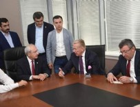 UĞUR DÜNDAR - Yılmaz Özdil, Kılıçaroğlu'na gözükmedi