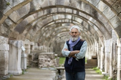 4 Binin Üzerinde Kaçak Eser Türkiye'ye İade Edildi