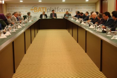 AKPM'nin Aldığı Karar Batı Platformu'nda Masaya Yatırıldı