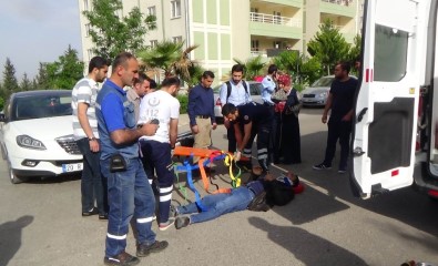 Kilis'te Motosikletle Otomobil Çarpıştı Açıklaması 2 Yaralı