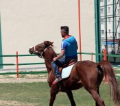 OSMAN ASLAN - Turgut Özal Tabiat Parkı'nda At Keyfi