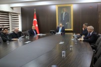 ALI DOĞU - Vali Kaban, Fotoğraf Yarışmasını Değerlendirdi