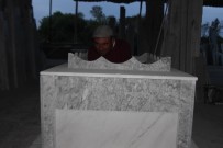 KAÇıŞ - Bu Da Mezar Sergisi