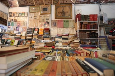 Sahaf Eserler, Kitap Fuarı'nda Kitapseverler İle Buluşuyor