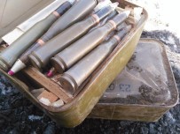 UÇAKSAVAR - TSK Açıklaması 'Yüksekova'da Tespit Edilen Bir Mağarada Silah, Mühimmat Ve Çeşitli Malzemeler Ele Geçirildi'