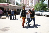 KAPKAÇ - 8 Kapkaç Olayına Karışan 3 Zanlı Yakalandı