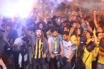 Denizli'de Fenerbahçe'nin Şampiyonluğu Kutlandı