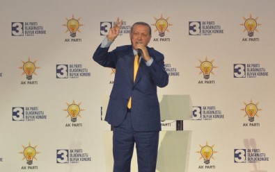 Erdoğan Yeniden Kurucusu Olduğu Partinin Başında