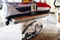 YILDIRIM DEMİRÖREN - Recep Adanır'a Son Yolculuğunda Vefasızlık