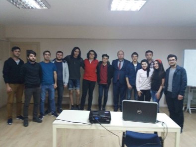 Eskişehir'deki Azerbaycanlı Öğrenciler İçin 'Kişisel Gelişim' Semineri