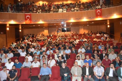 Kahta'da 'Sosyal Medya Ve Algı Yönetimi' Konferansına Yoğun İlgi