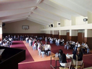 Korkut'ta Kitap Okuma Yarışması