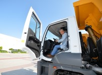 Muratpaşa'nın Araç Filosu Güçleniyor