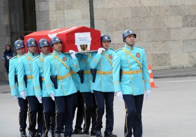 18. Dönem İçel Milletvekili Ekin Dikmen İçin Türkiye Büyük Millet Meclisi'nde Tören Düzenlendi