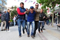 AÇLIK GREVİ - Ankara'da Protestocu Gruba Polis Müdahalesi Açıklaması 6 Gözaltı
