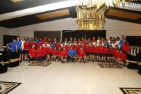 İBRAHIM AYDıN - Başkan Duruay'dan Futbolculara Olimpiyat Öncesi Motivasyon