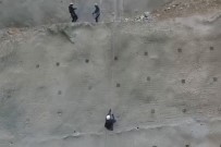 YUSUFELİ BARAJI - Dev Baraj İnşaatında Profesyonel Dağcılar Da Görev Yapıyor