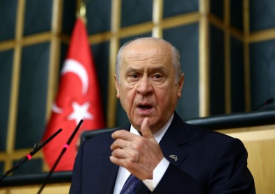 FETÖ'yle Mücadele Konusunda Sert Eleştiriler