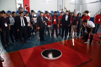 Sumocu Robotlar Bursa'da Yarıştı