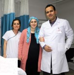 Ağrılarından Ayağa Kalkamayan Kadın Tedavi Olduğu Hastaneden Yürüyerek Ayrıldı