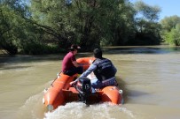 DİYARBAKIR EMNİYET MÜDÜRLÜĞÜ - Diyarbakır Polisinden Nefes Kesen Operasyon